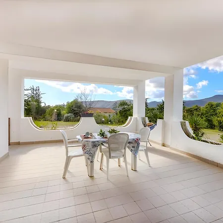 Casa Golfi Di Дом отдыха Лакона