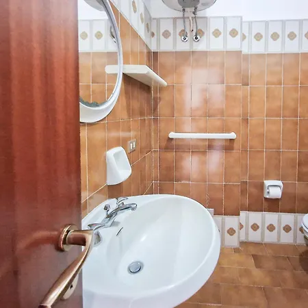 Casa Golfi Di Дом отдыха Лакона