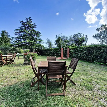Casa Golfi Di بيت للعطل لاكونا