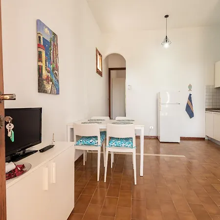 Casa Golfi Di * لاكونا