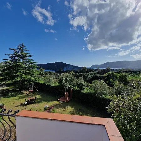 بيت للعطل Casa Golfi Di *