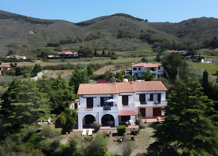 Casa Golfi Di * ラコナ