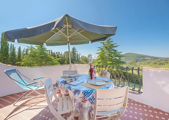 Casa Golfi Di 別荘 *