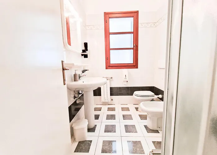 Casa Golfi Di 別荘 *