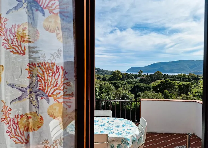 別荘 Casa Golfi Di