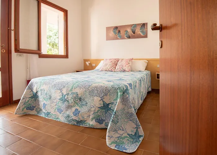 Casa Golfi Di 別荘 *