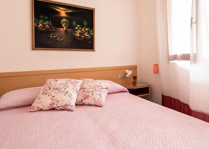 Casa Golfi Di 別荘 *