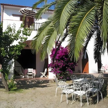 펜션 Casa Golfi Di