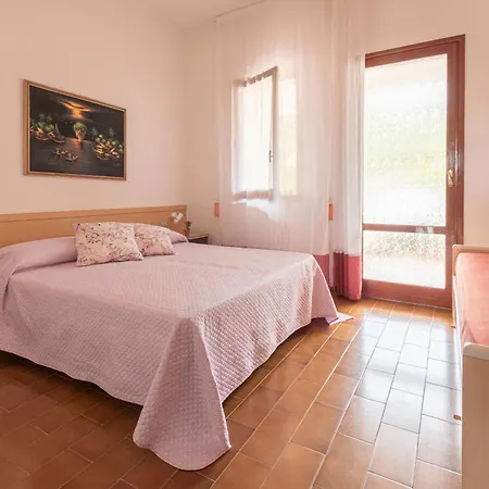 펜션 Casa Golfi Di *